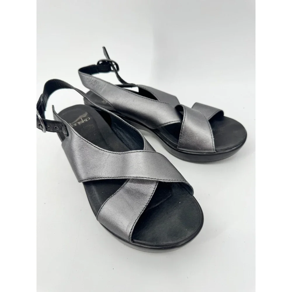 Dansko Sandal Women 37 Silver Metallic Leather Platform Wedge Slingback